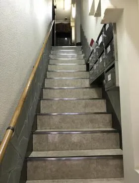 銀成ビルの外観