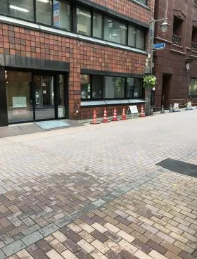 銀成ビルの外観