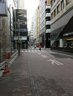 銀成ビルの外観