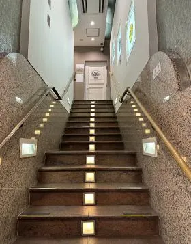ニュウ銀座千疋屋ビルの外観