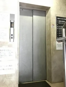 東洋ライスビル(旧:古田ビル)の外観