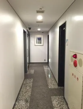 POSCO東京ビルの外観