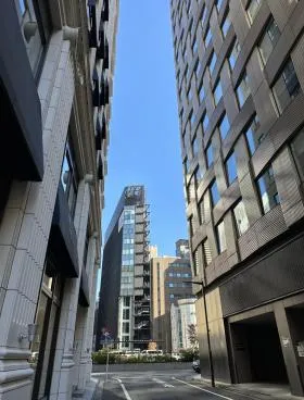 POSCO東京ビルの外観