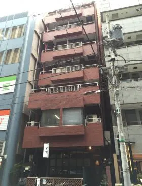 銀座アビタシオンビルの外観