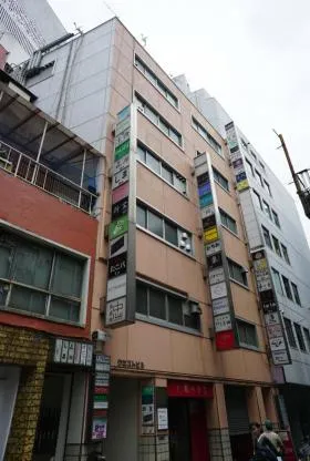 銀座ウエストビルの外観