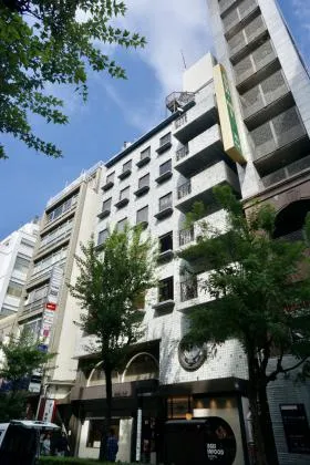 西銀座ビルの外観