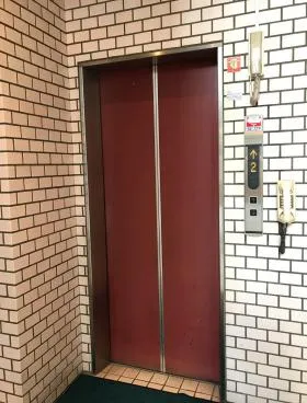 銀座美術館ビルの外観