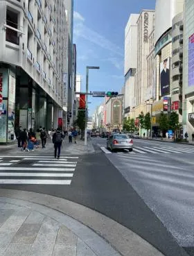 銀座クロサワビルの外観