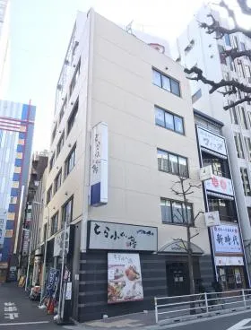 寿ビルの外観
