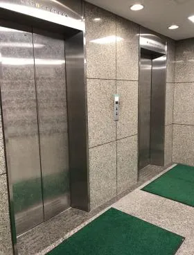フォロ・エムの外観