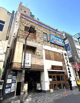 新橋メナービルの外観