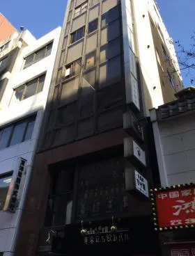 新橋KIビルの外観