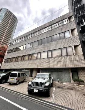 トーワ西新宿ビルの外観