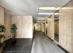 トーワ西新宿ビルの外観