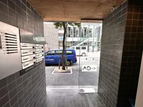 I/O shimbashi(旧:鈴木ビルディング)の外観