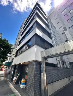 I/O shimbashi(旧:鈴木ビルディング)の外観