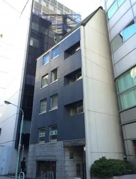 成瀬ビルの外観