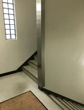 オークラヤビルの外観