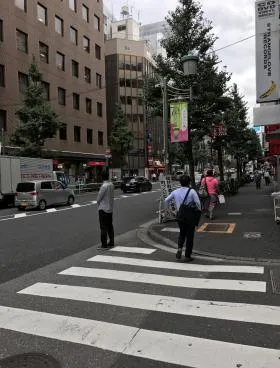 オークラヤビルの外観