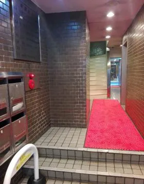 第2中田ビルの外観