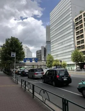 赤坂アビタシオンビルの外観