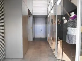VENDOMEYAMADAEASTBLDGの外観