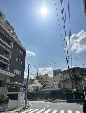 H&M南青山の外観