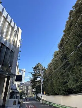 南青山4丁目戸建店舗ビルの外観