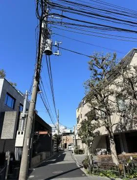 パークヒルズ南青山ビルの外観