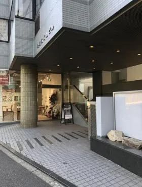 南青山外苑(旧:秋元南青山)ビルの外観