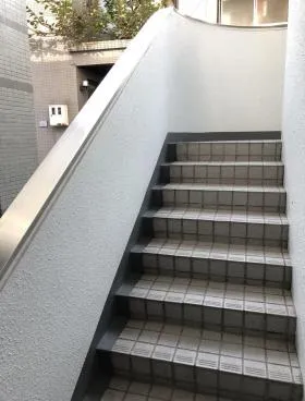 南青山外苑(旧:秋元南青山)ビルの外観