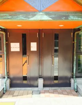 パーク青山ビルの外観