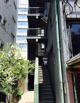 パーク青山ビルの外観