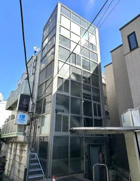 オフィスコオフィス南青山三丁目(IQビルディング)の外観