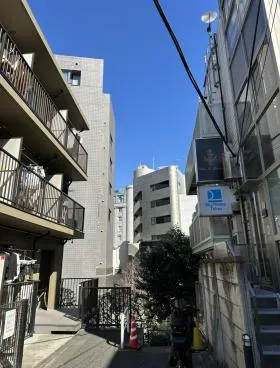 オフィスコオフィス南青山三丁目(IQビルディング)の外観
