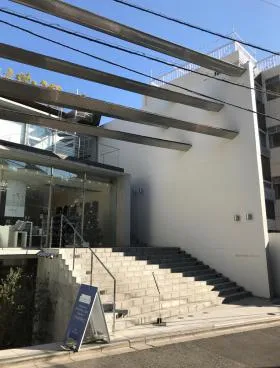 FLEG代官山の外観