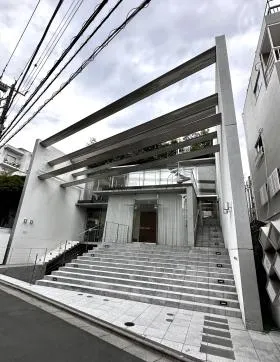 FLEG代官山の外観