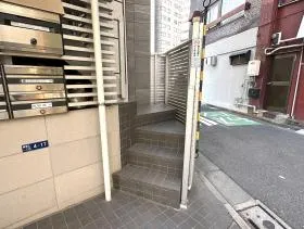 美松ビルの外観