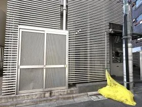 美松ビルの外観