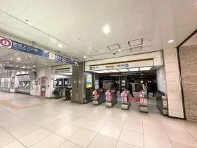 青山一丁目駅