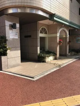 南青山渡辺ビルの外観