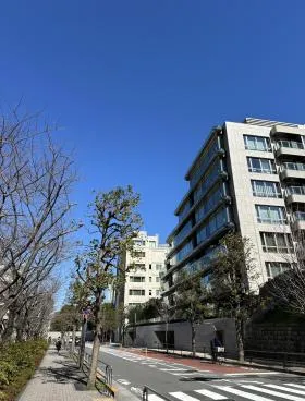 ミッドタウンタワーの外観