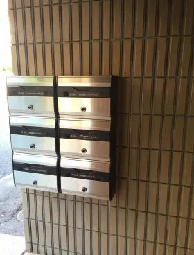 メトロパーク赤坂の外観