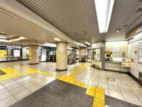 東京メトロ千代田線「乃木坂駅」