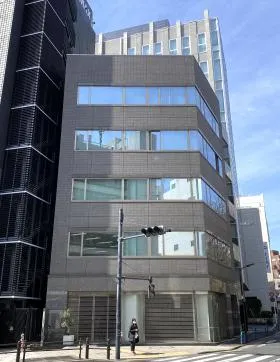 赤坂三真ビルの外観