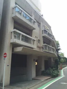 赤坂中央マンションの外観