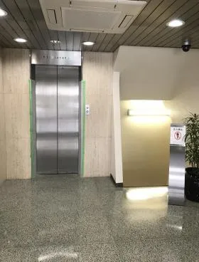 近文ビルの外観