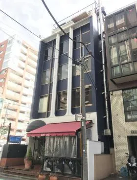 ファブリックビルの外観