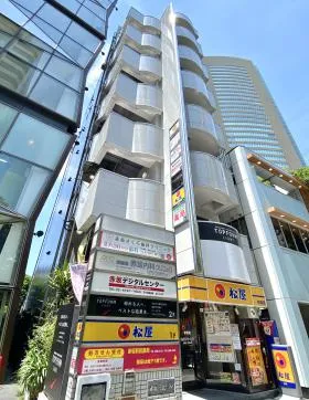 赤坂三辻ビルの外観