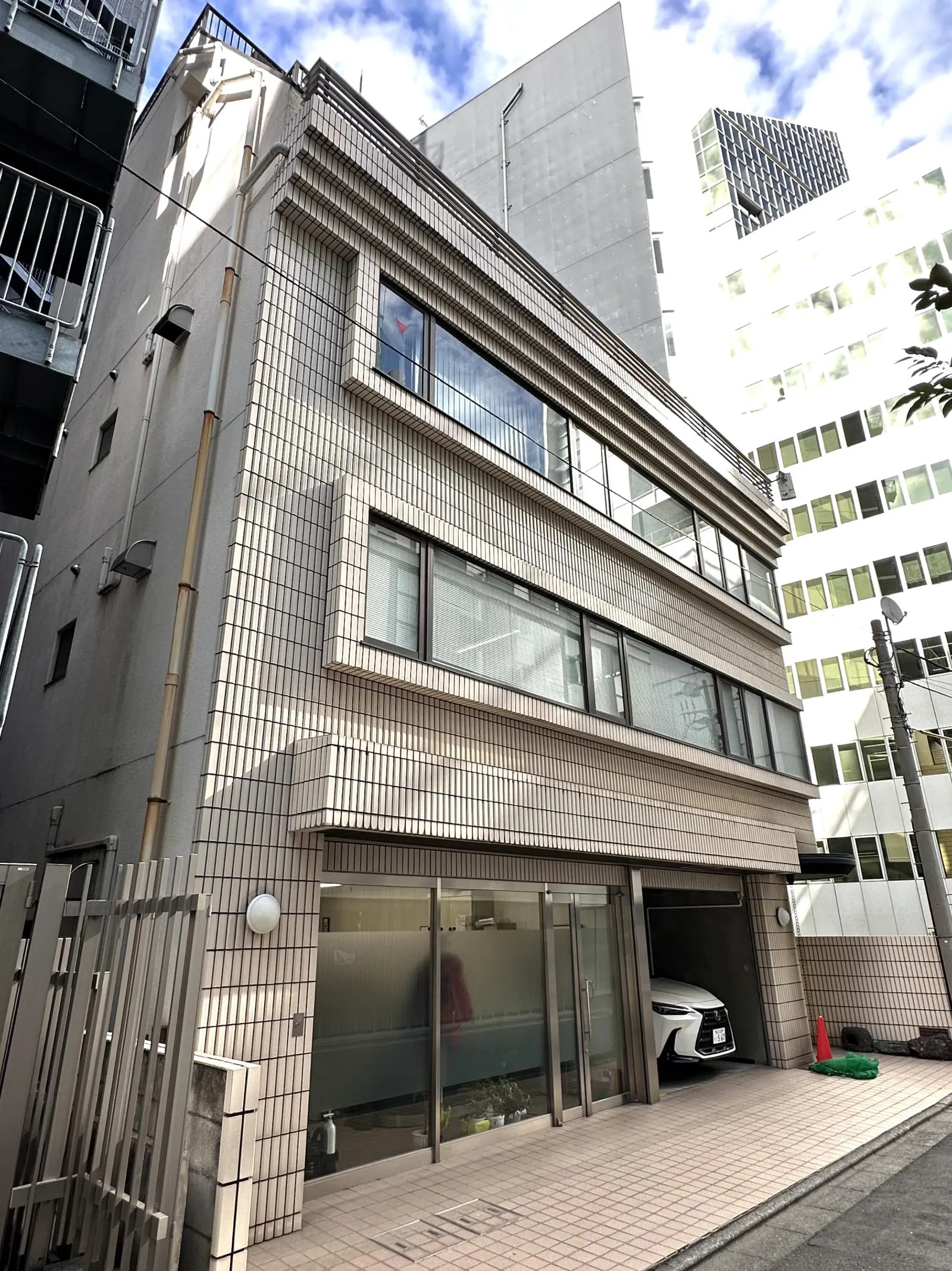 赤坂吉田ビル
